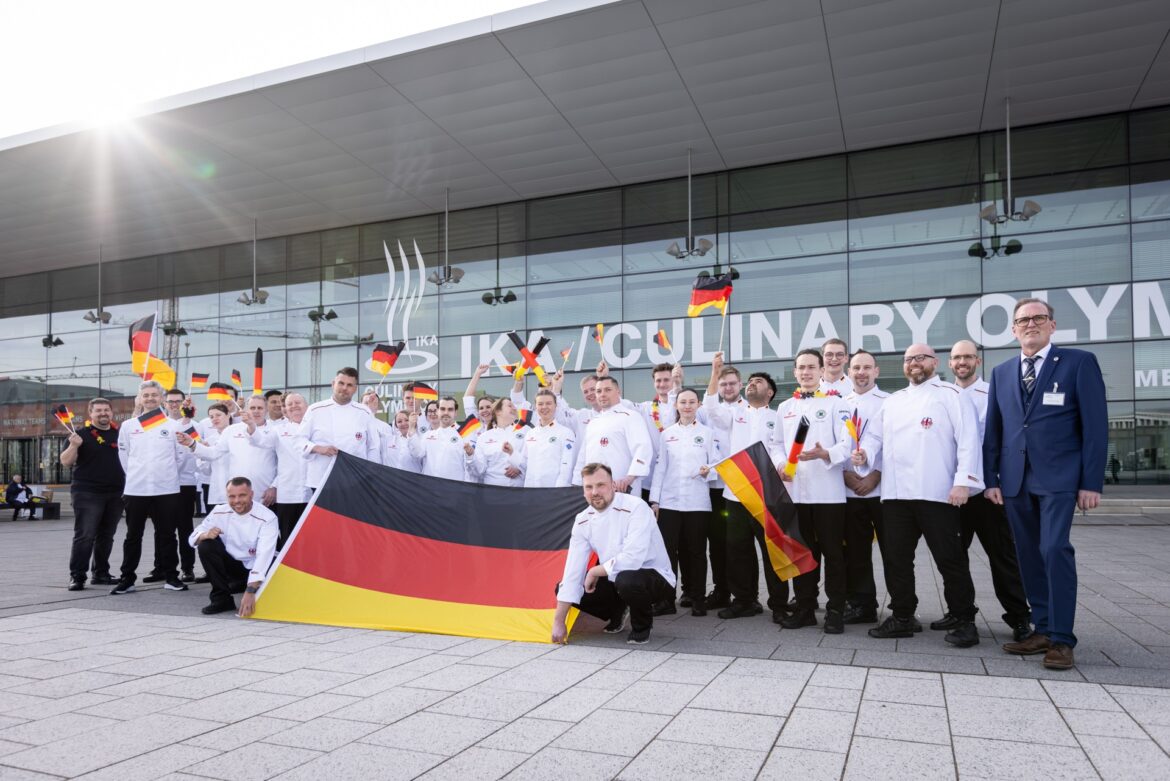 Drei Teams, ein Wettbewerben: Neben den beiden VKD-Nationalteams trat auch die Koch-Nationalmannschaft in Stuttgart an. Foto: IKA/Culinary Olympics