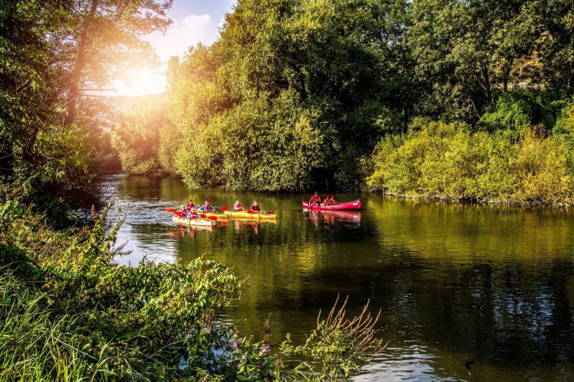 Saale-Unstrut ist eines der reizvollsten natürlichen Wasserwanderreviere Deutschlands