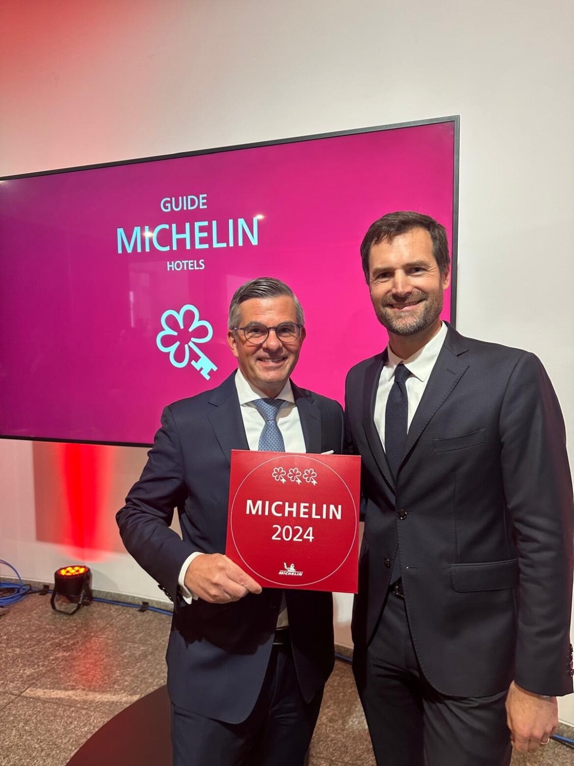 Vincent Ludwig von den Althoff Hotels bei der Verleihung der MICHELIN Keys.